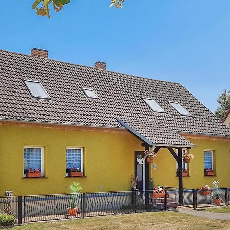 Nice Home In Neu Zauche Ot Caminche With Wifi Caminchen エクステリア 写真
