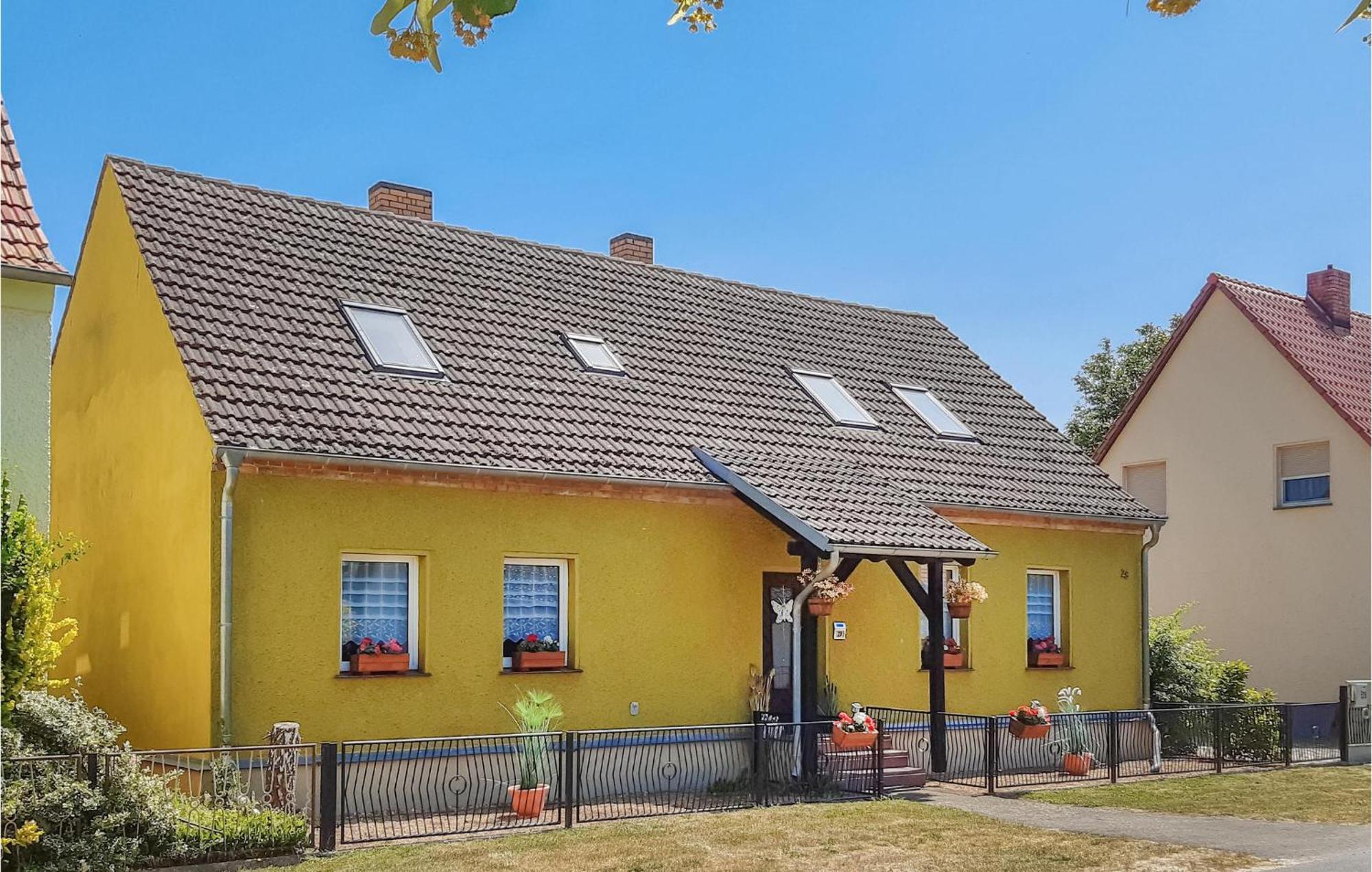 Nice Home In Neu Zauche Ot Caminche With Wifi Caminchen エクステリア 写真