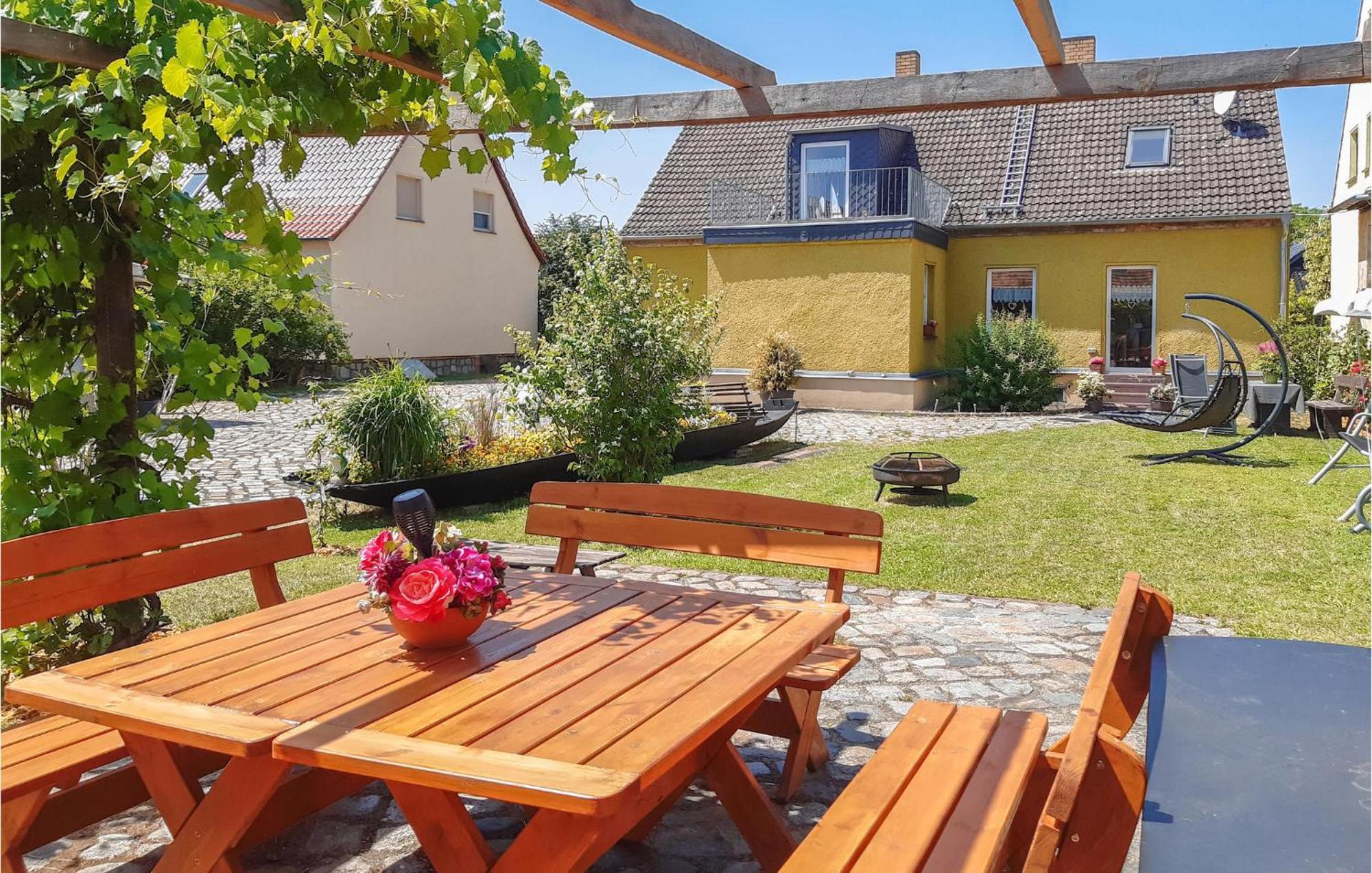 Nice Home In Neu Zauche Ot Caminche With Wifi Caminchen エクステリア 写真