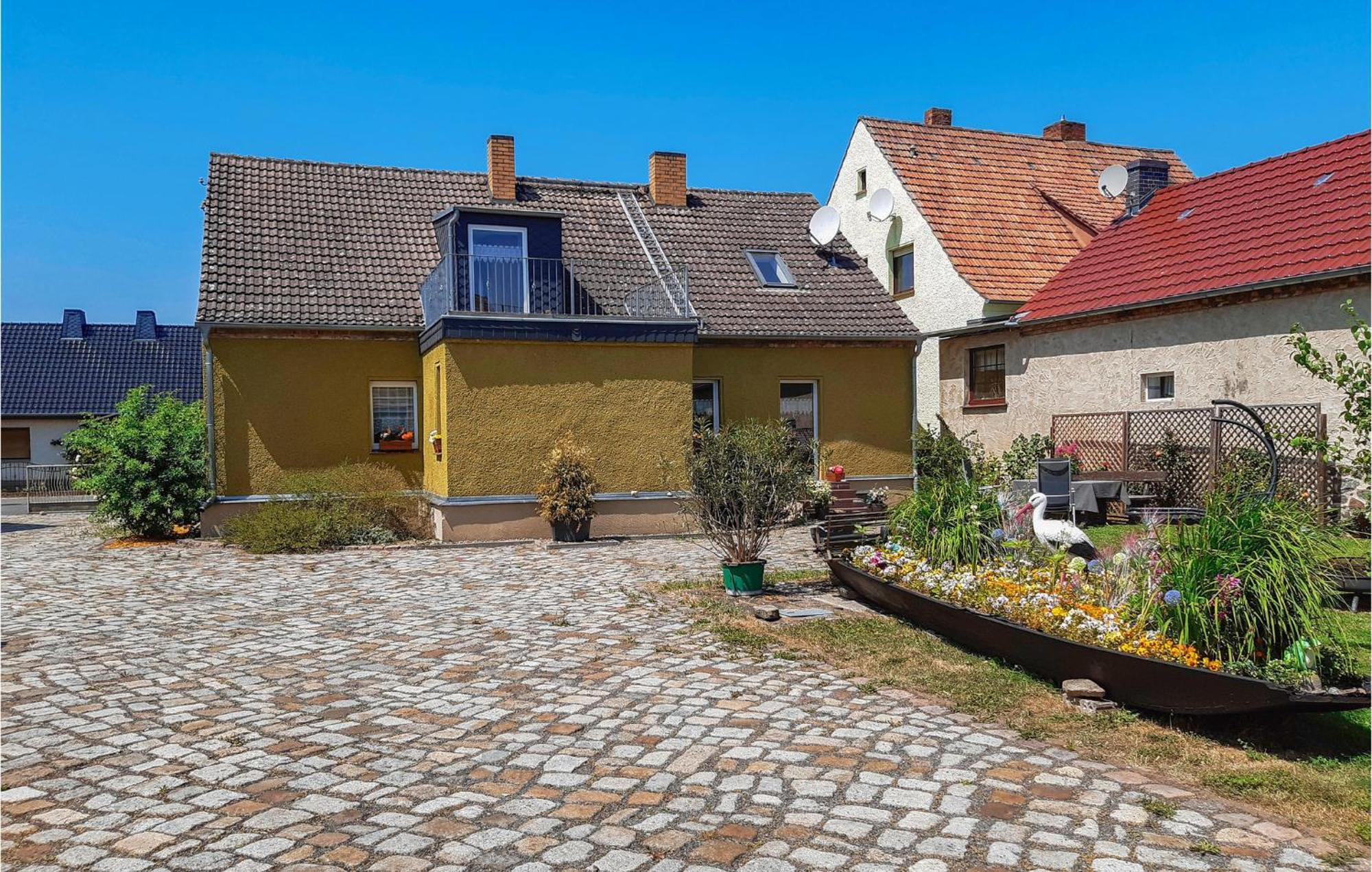 Nice Home In Neu Zauche Ot Caminche With Wifi Caminchen エクステリア 写真